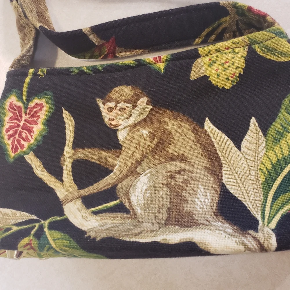Handmade Jungle/Monkey Crossbody Purse ☆ Bottom Studs ☆ Canvas ☆ Quality - Picture 2 of 7